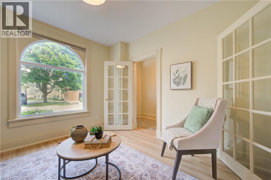 9 Salisbury Avenue Property Photo 7