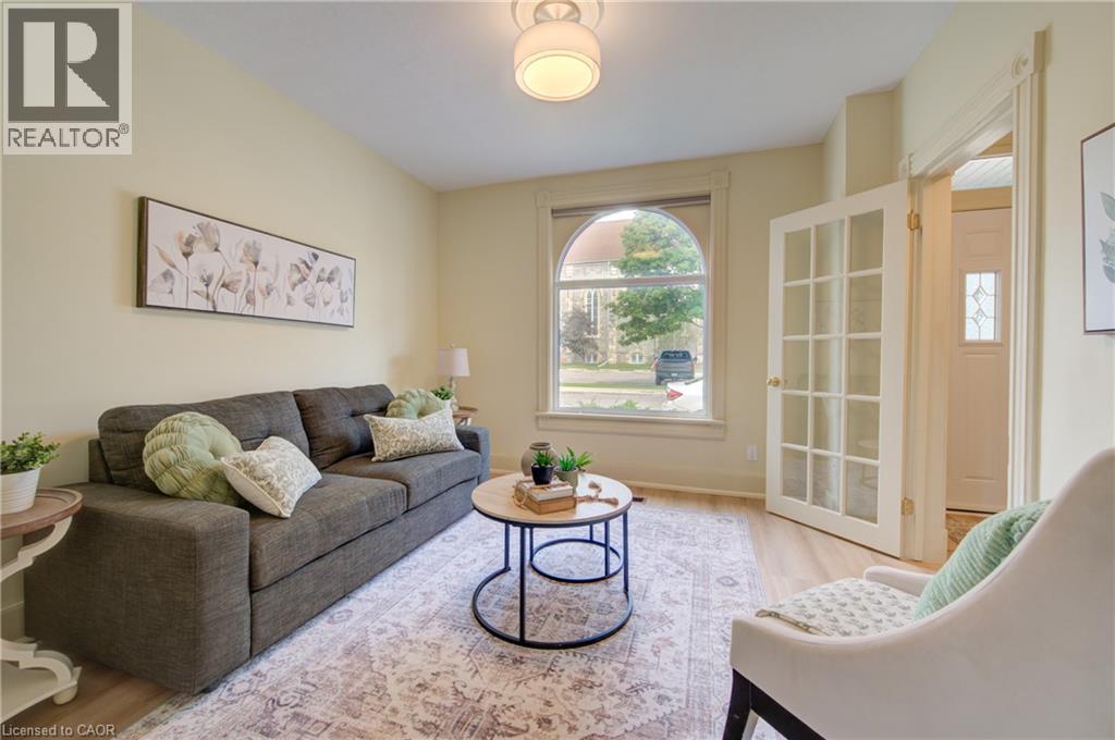 9 Salisbury Avenue Property Photo 8