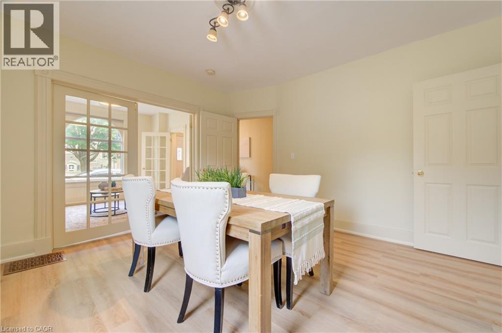 9 Salisbury Avenue Property Photo 11
