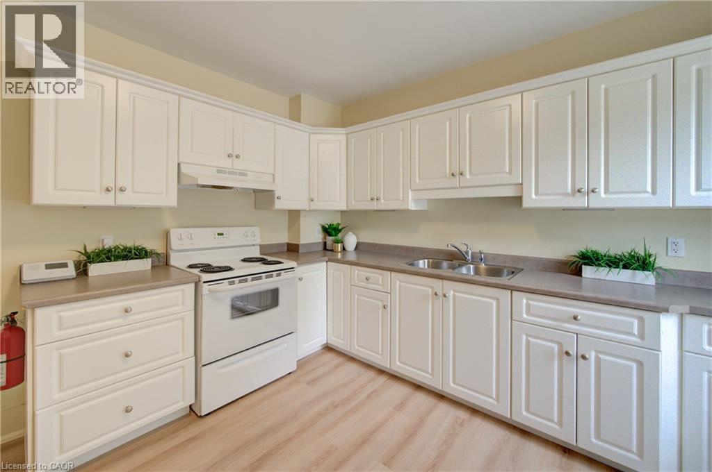 9 Salisbury Avenue Property Photo 13