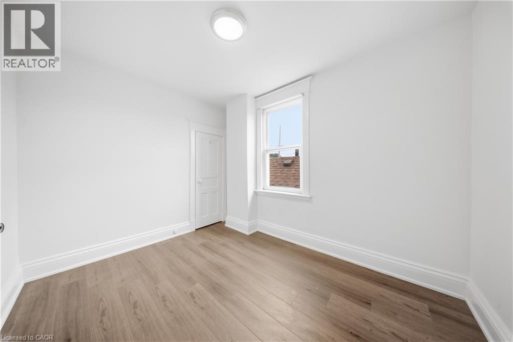 1082 Cannon Street E Property Photo 14