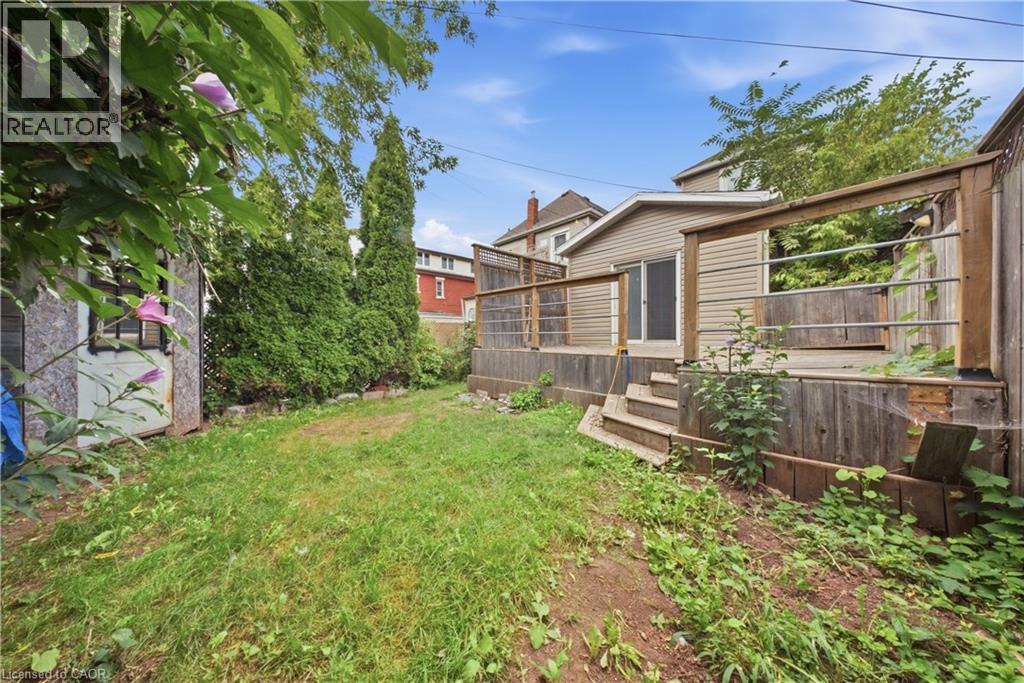 1082 Cannon Street E Property Photo 21