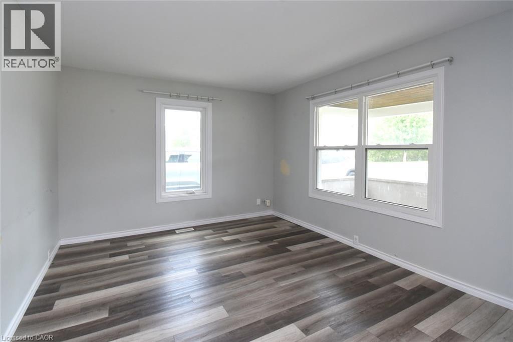 58 Wellington Street Property Photo 7