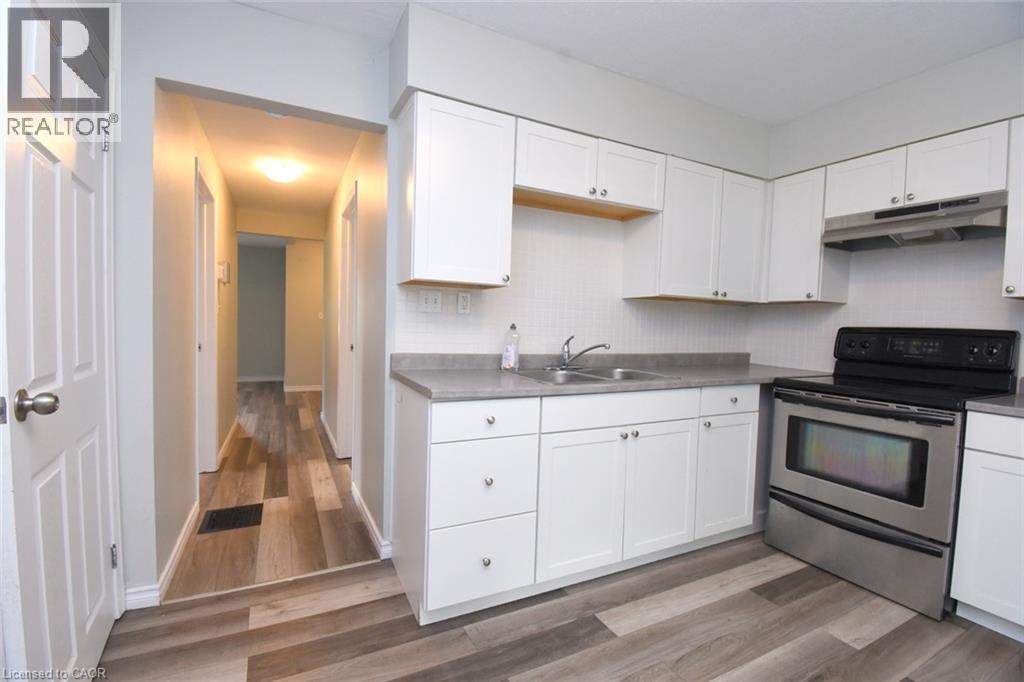 58 Wellington Street Property Photo 13