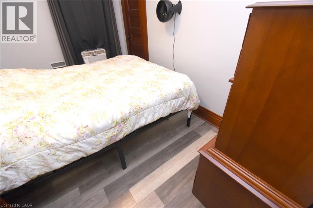 58 Wellington Street Property Photo 26
