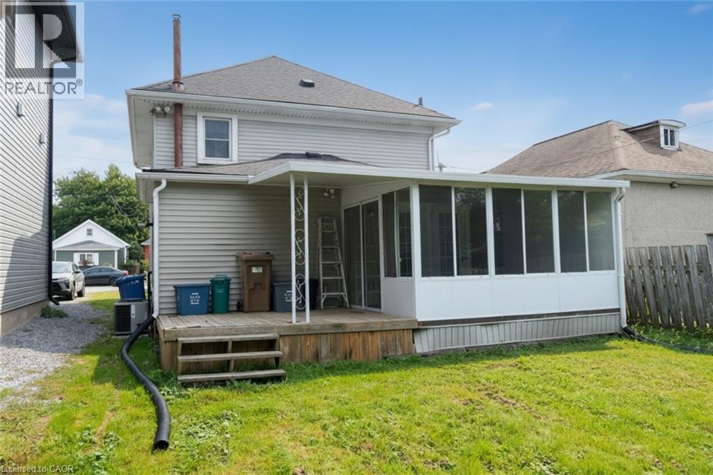 58 Wellington Street Property Photo 33