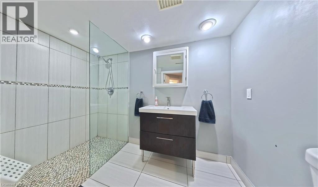 380 Grangewood Drive Property Photo 37