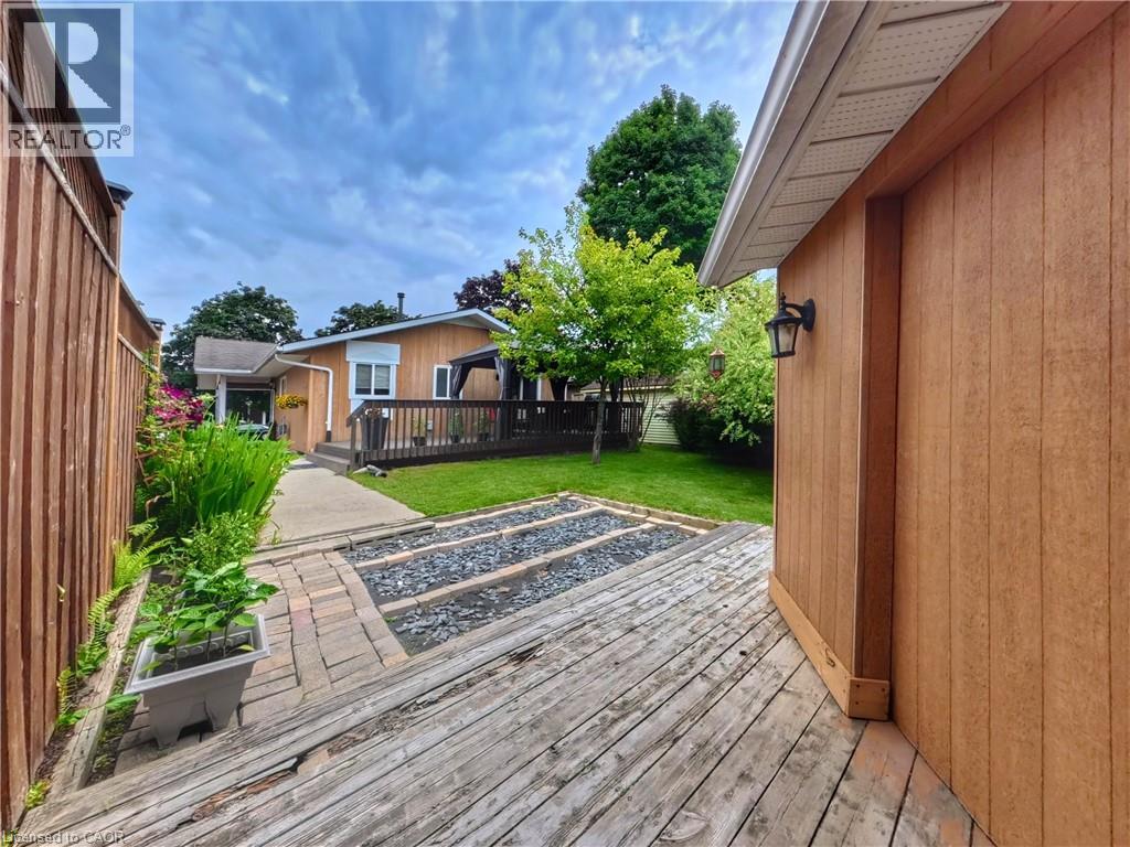 380 Grangewood Drive Property Photo 44