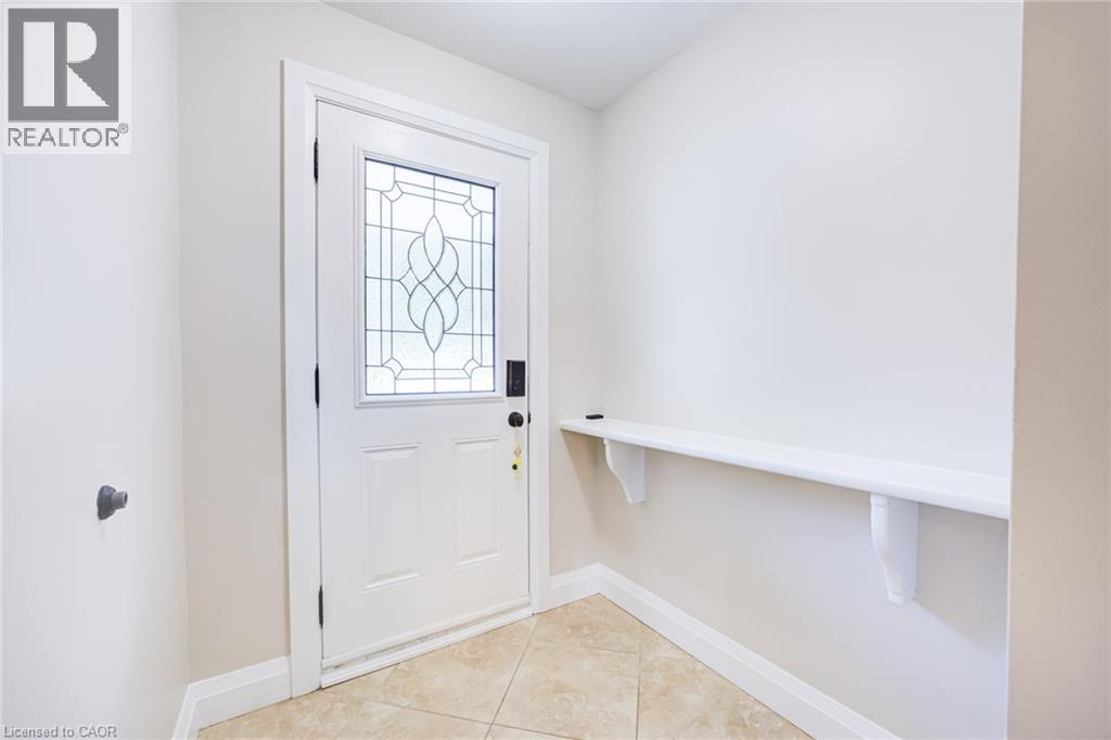 2037 Mountain Grove Avenue Property Photo 6
