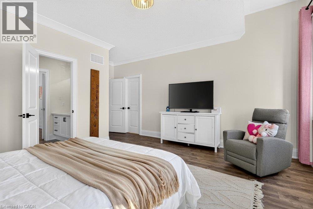 80 Elstone Place Property Photo 35