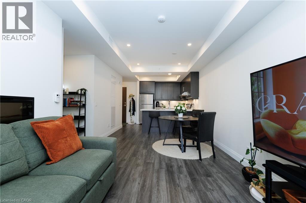 30 HAMILTON Street S Unit# 201 Property Photo 1