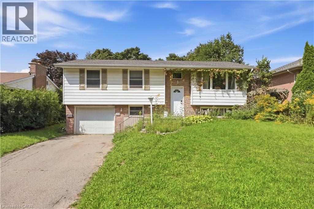 122 Greenbrier Drive Property Photo 1