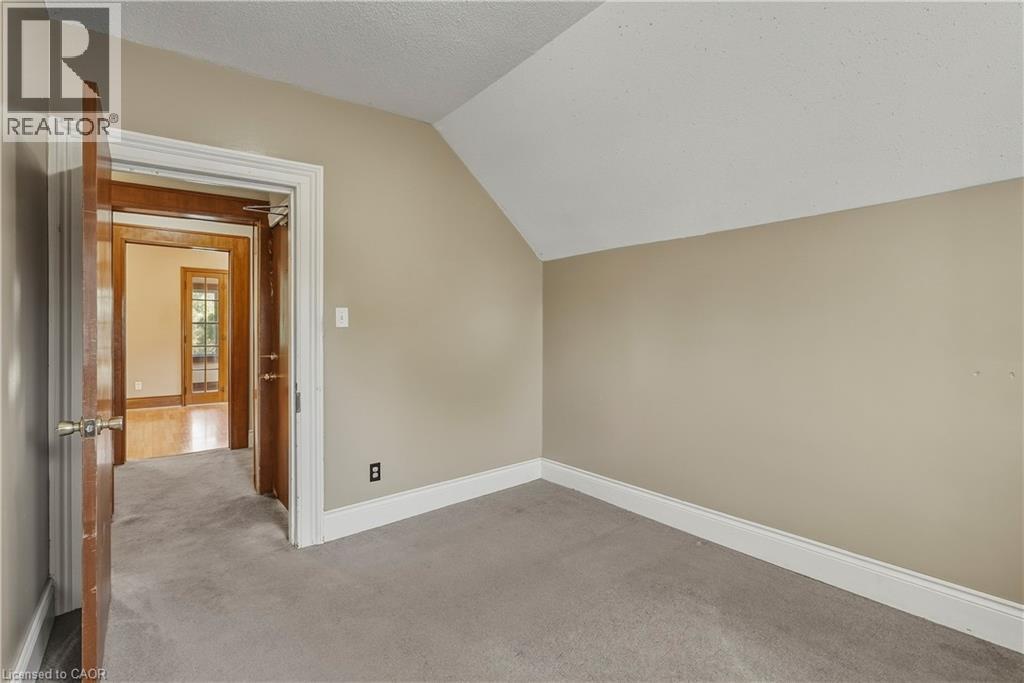 84 West Avenue S Property Photo 30