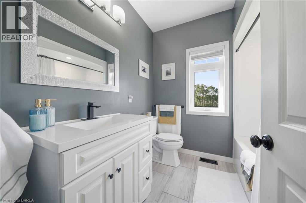 301 Cockshutt Road Property Photo 11