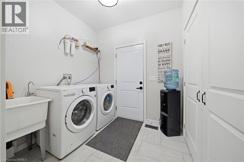 301 Cockshutt Road Property Photo 12
