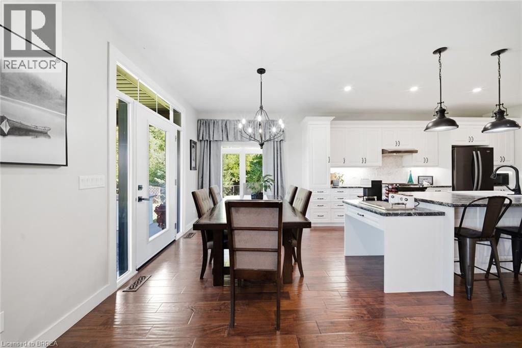 301 Cockshutt Road Property Photo 23