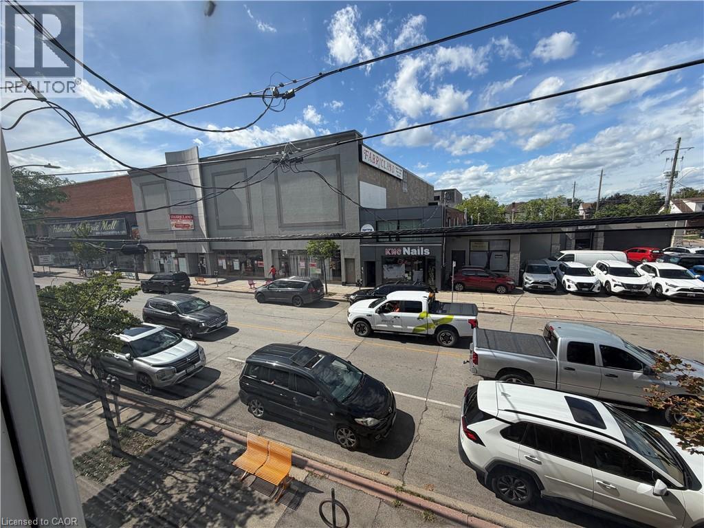 246-248 Ottawa Street N Property Photo 27