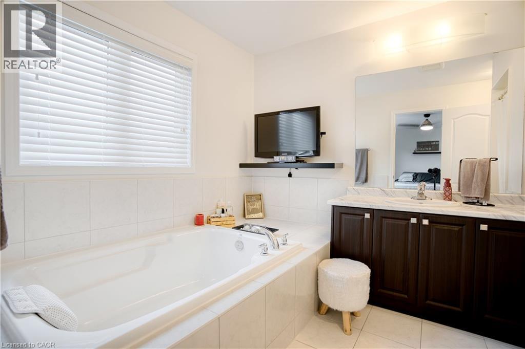 232 Bedrock Drive Property Photo 19