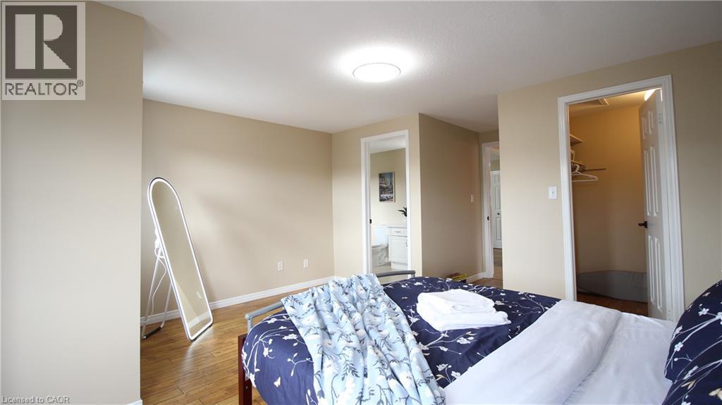 1133 Copper Leaf Crescent Property Photo 17