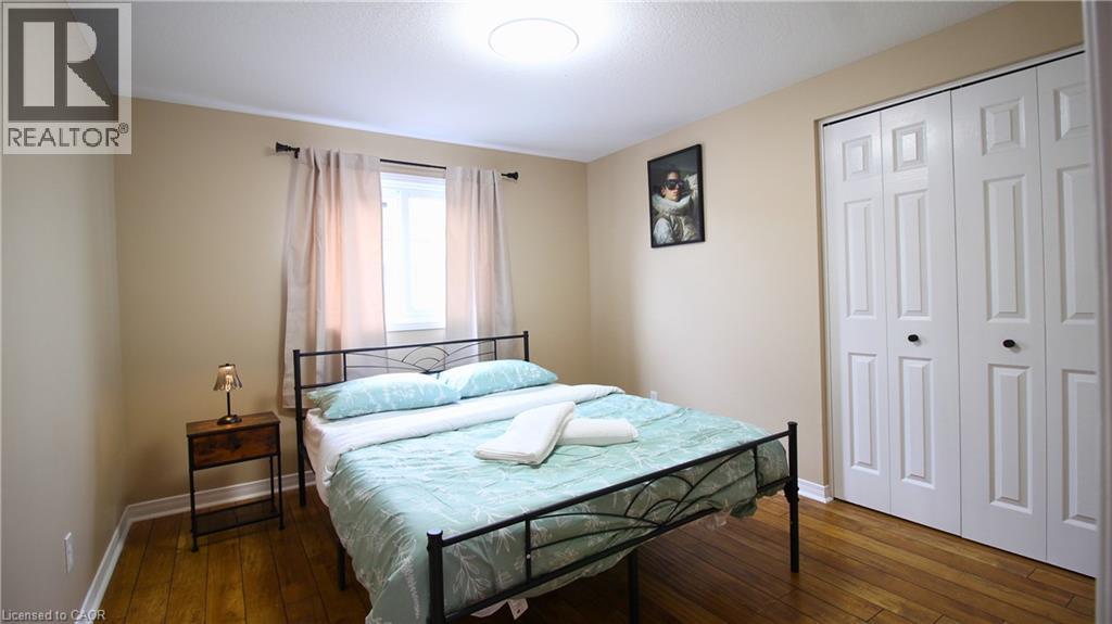 1133 Copper Leaf Crescent Property Photo 21