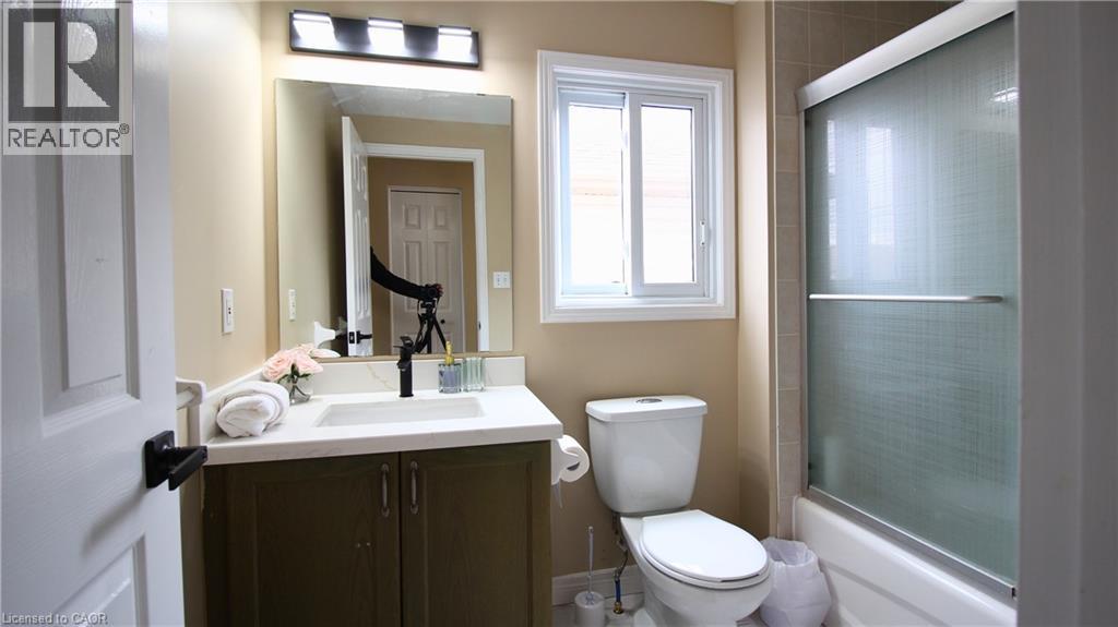 1133 Copper Leaf Crescent Property Photo 25