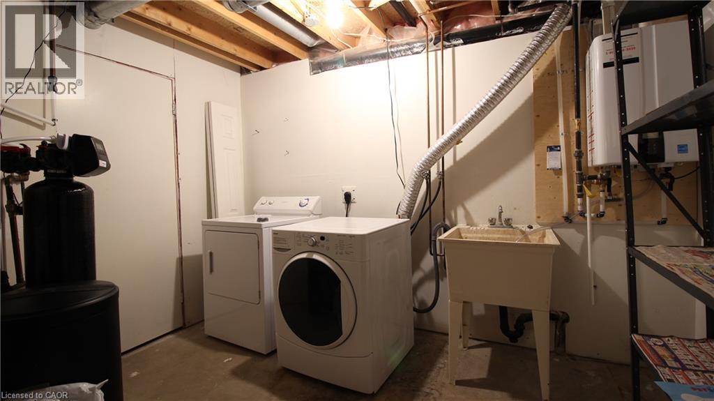 1133 Copper Leaf Crescent Property Photo 36