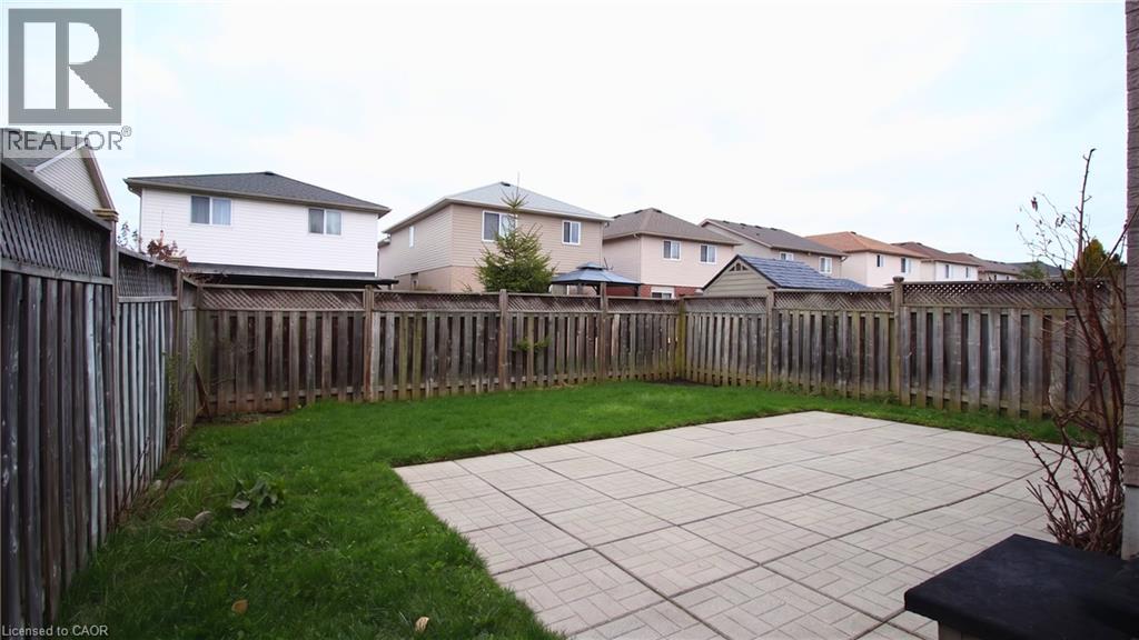 1133 Copper Leaf Crescent Property Photo 38