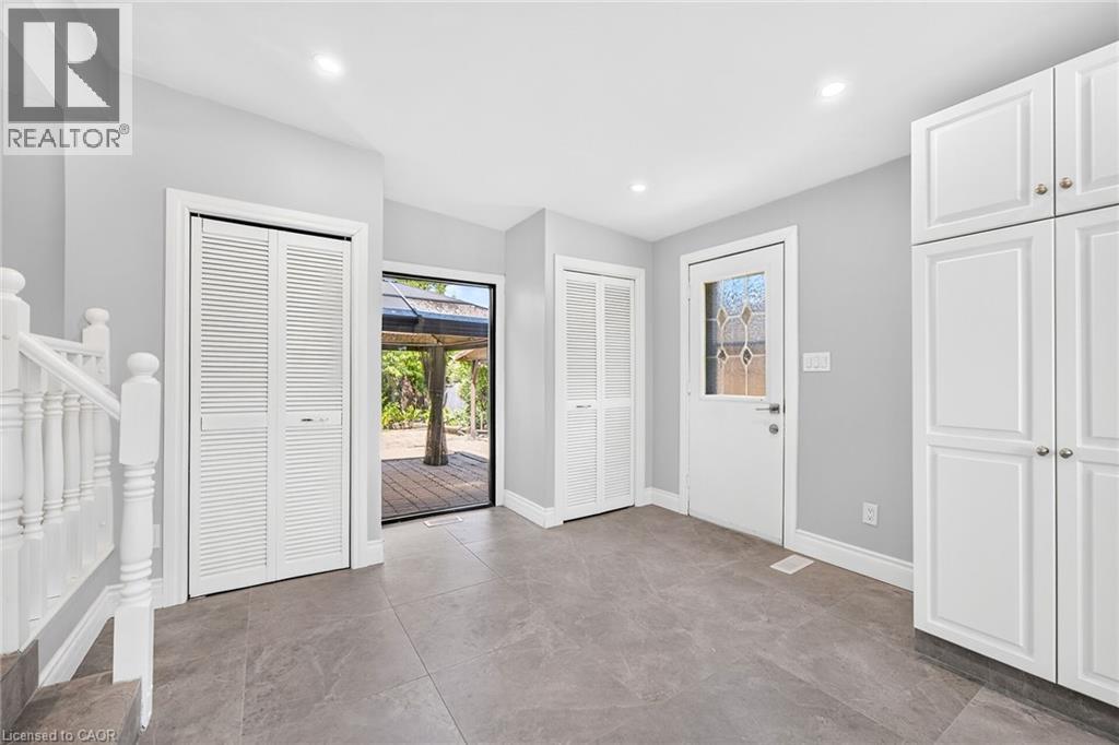 96 Fielding Crescent Property Photo 10