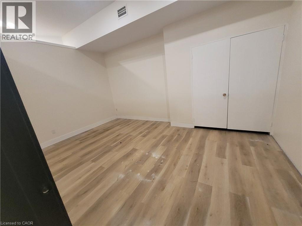1160 Blair Road Unit# M Property Photo 11