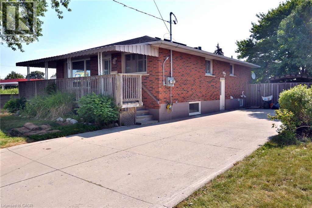 867 Upper Sherman Avenue Property Photo 1