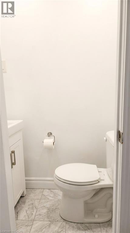 1394 Cannon Street E Property Photo 8