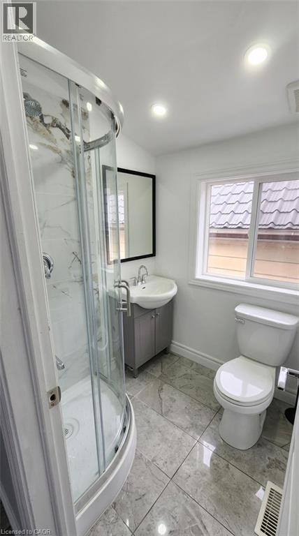 1394 Cannon Street E Property Photo 13