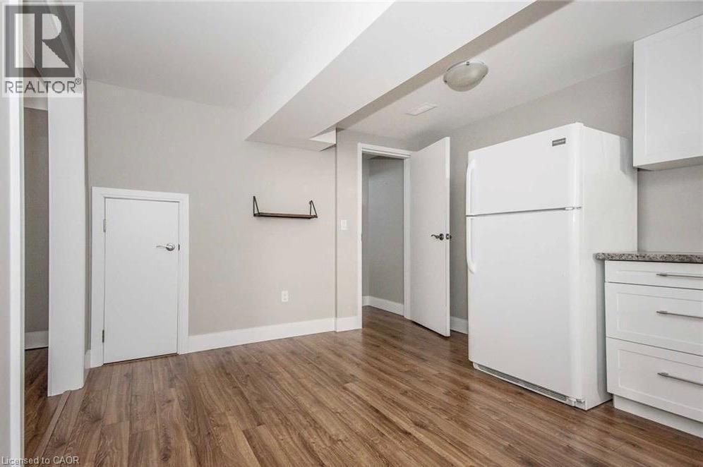1801 Biscayne Drive Unit# Lower Property Photo 6
