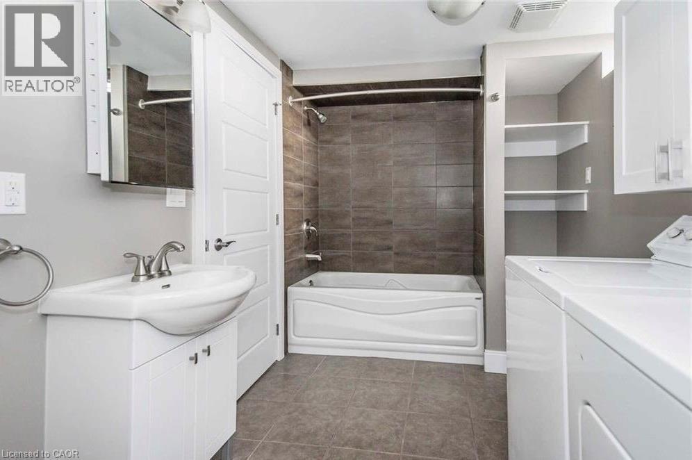 1801 Biscayne Drive Unit# Lower Property Photo 11