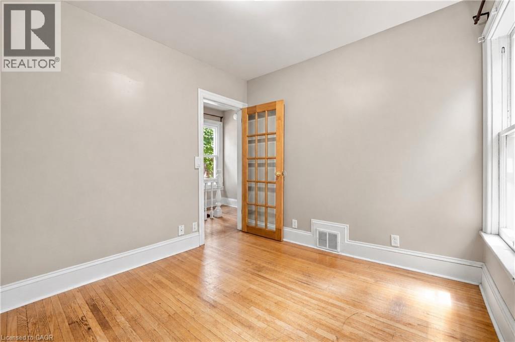 175 Burris Street Property Photo 5