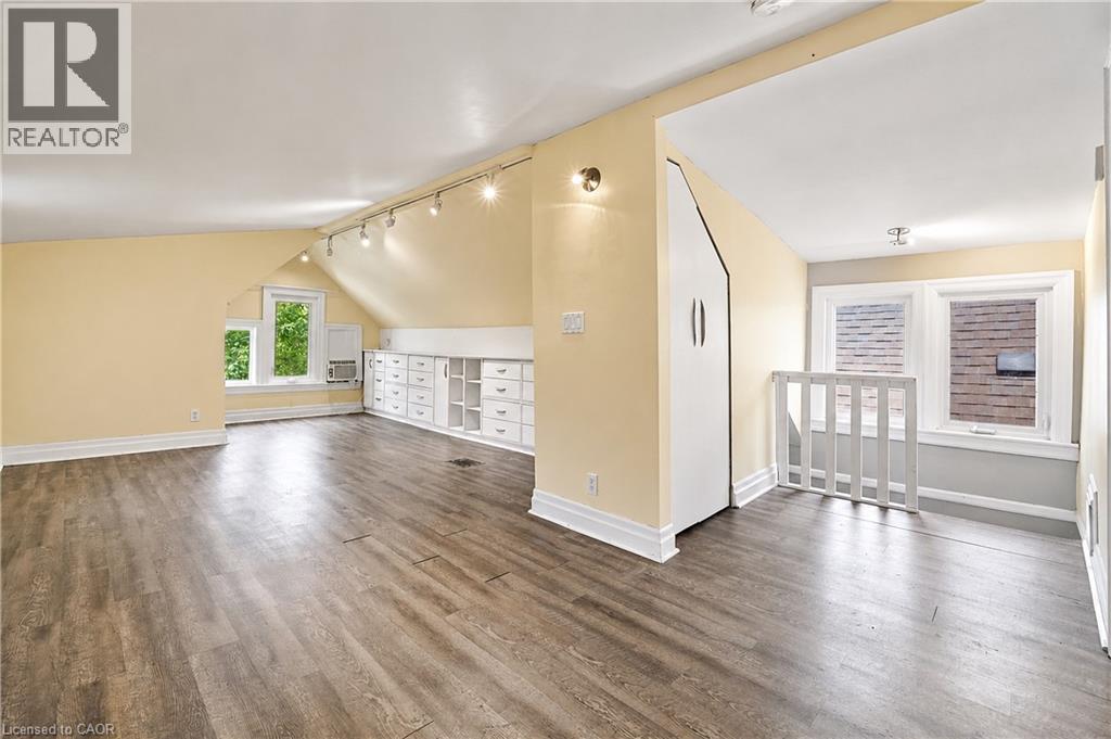 175 Burris Street Property Photo 10