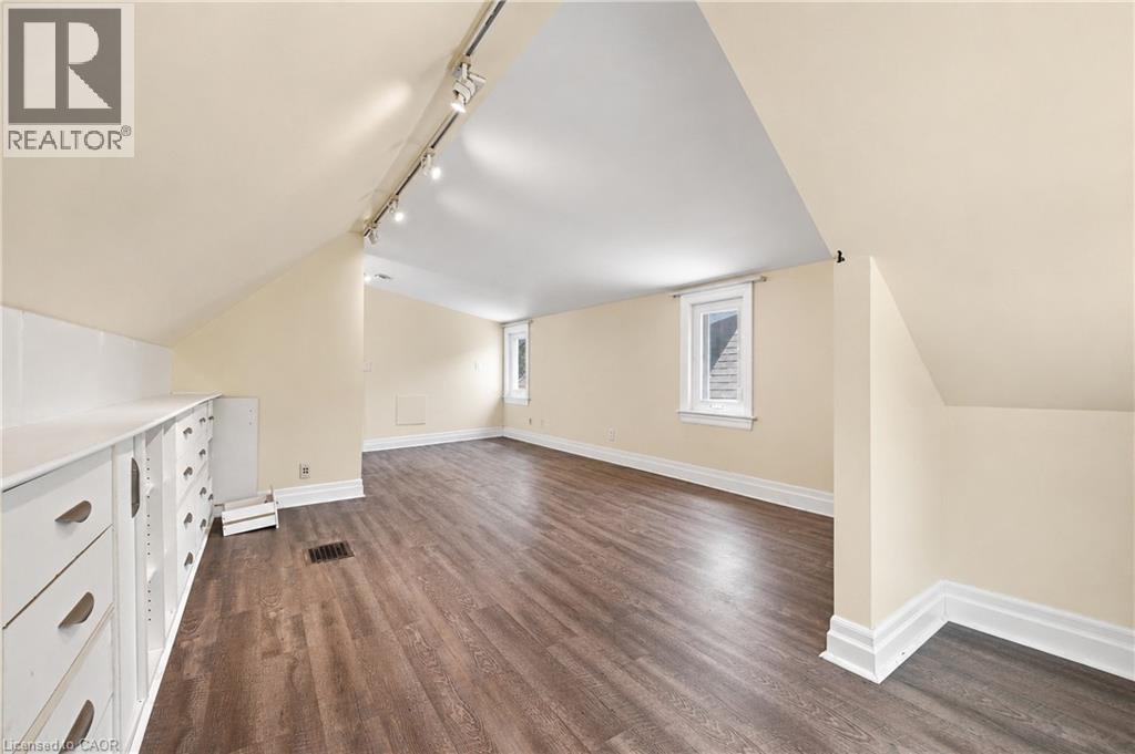 175 Burris Street Property Photo 11