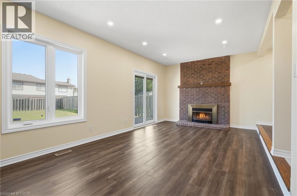 184 Macintosh Drive Property Photo 9