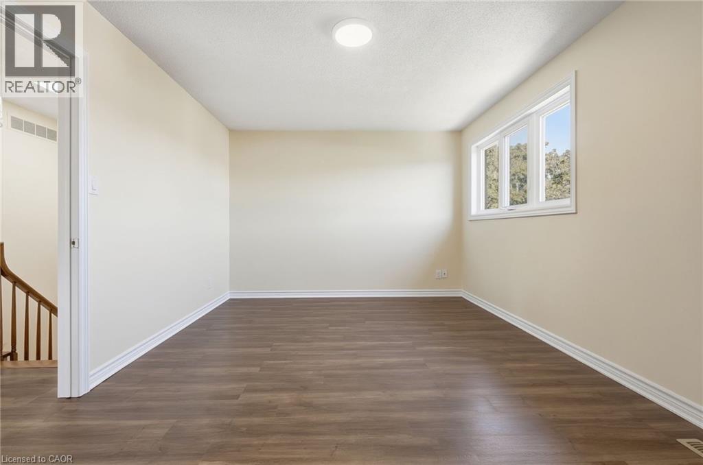 184 Macintosh Drive Property Photo 22