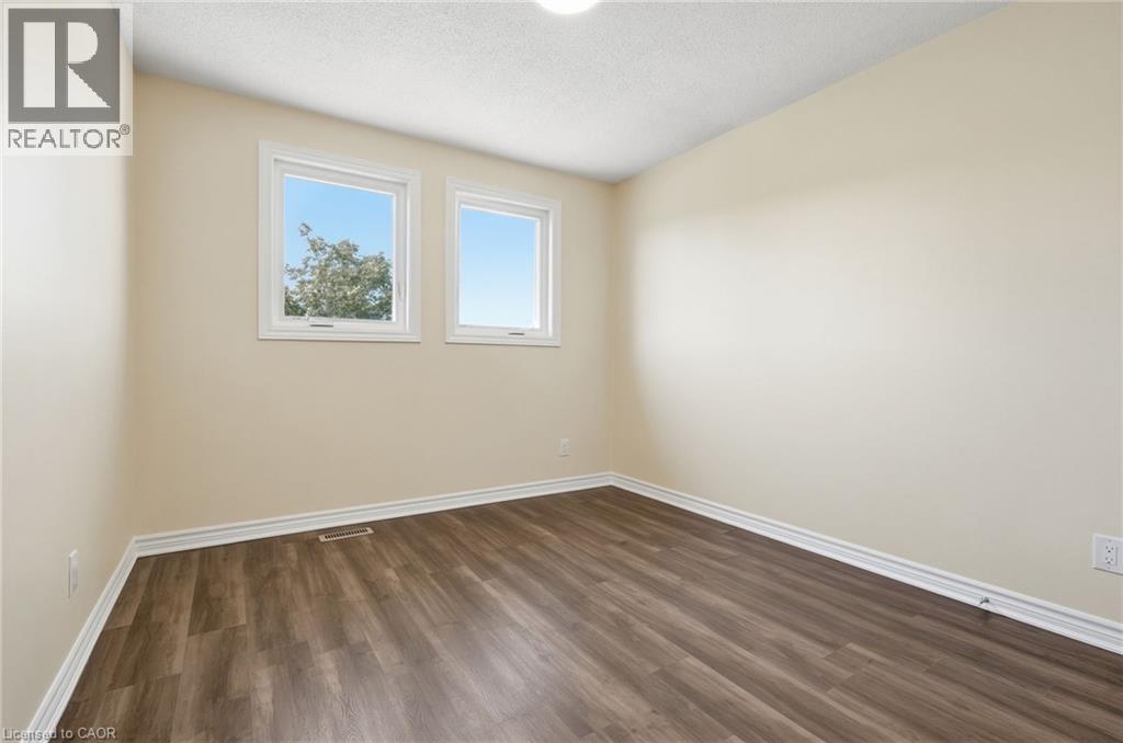 184 Macintosh Drive Property Photo 25