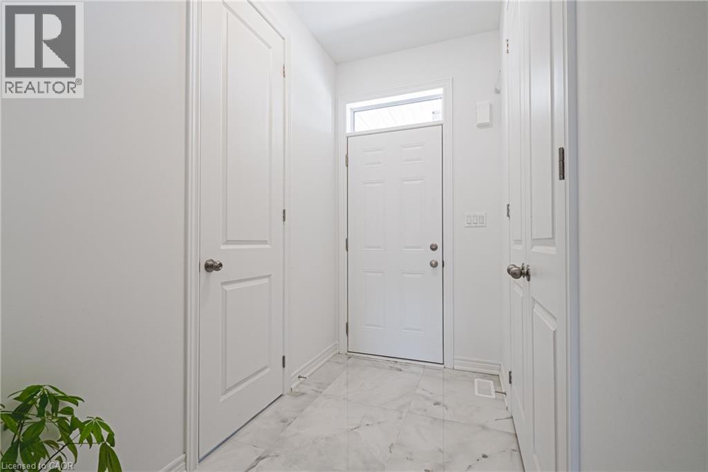 11 Davinci Boulevard Property Photo 4