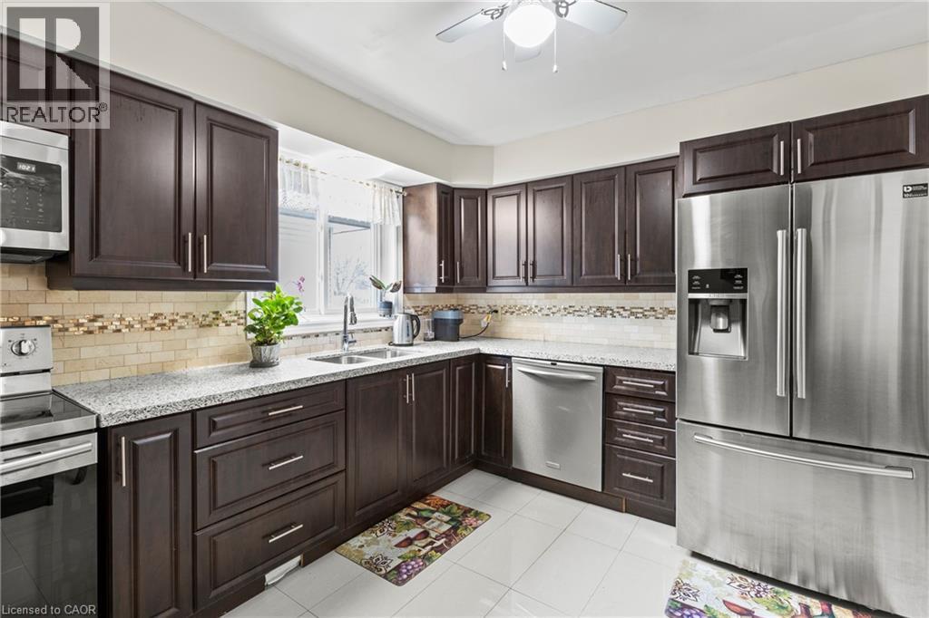 6745 Dawson Street Property Photo 10