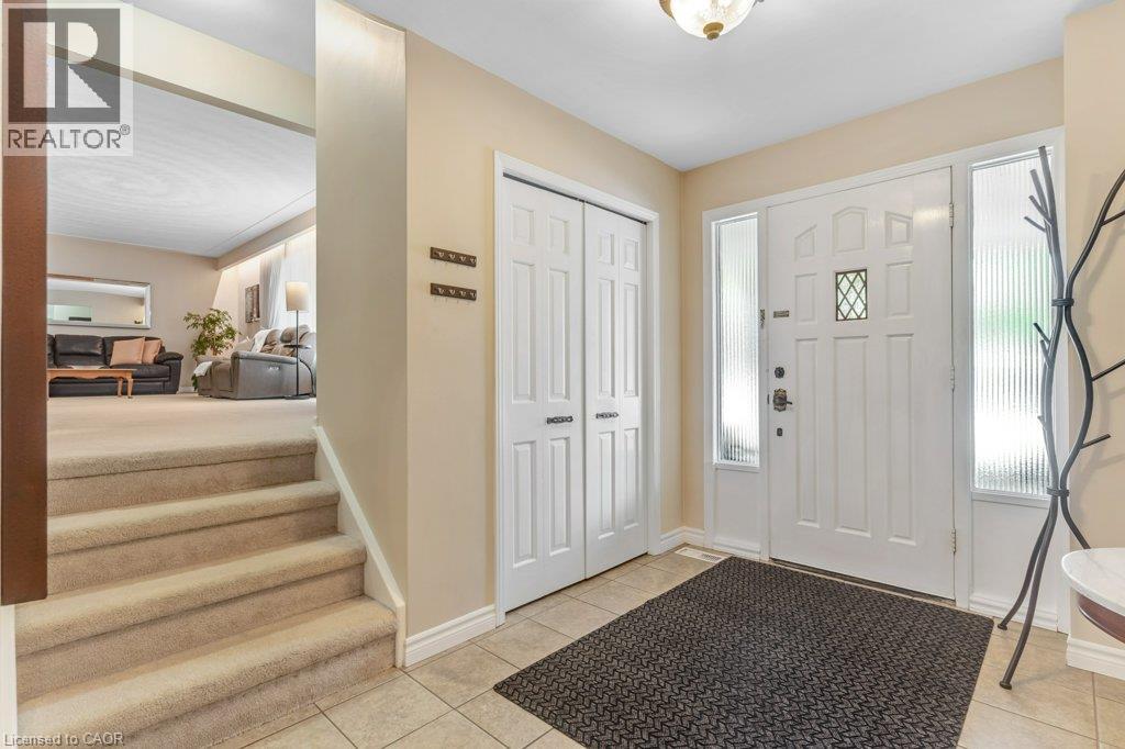 11 Grey Owl Drive Property Photo 4