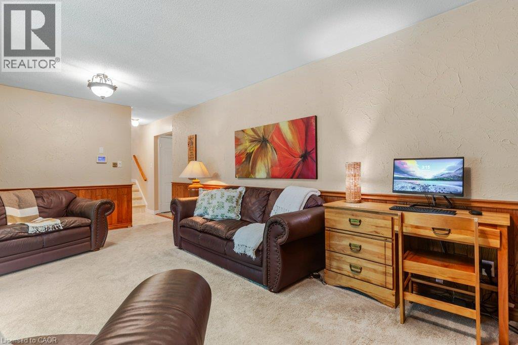 11 Grey Owl Drive Property Photo 8