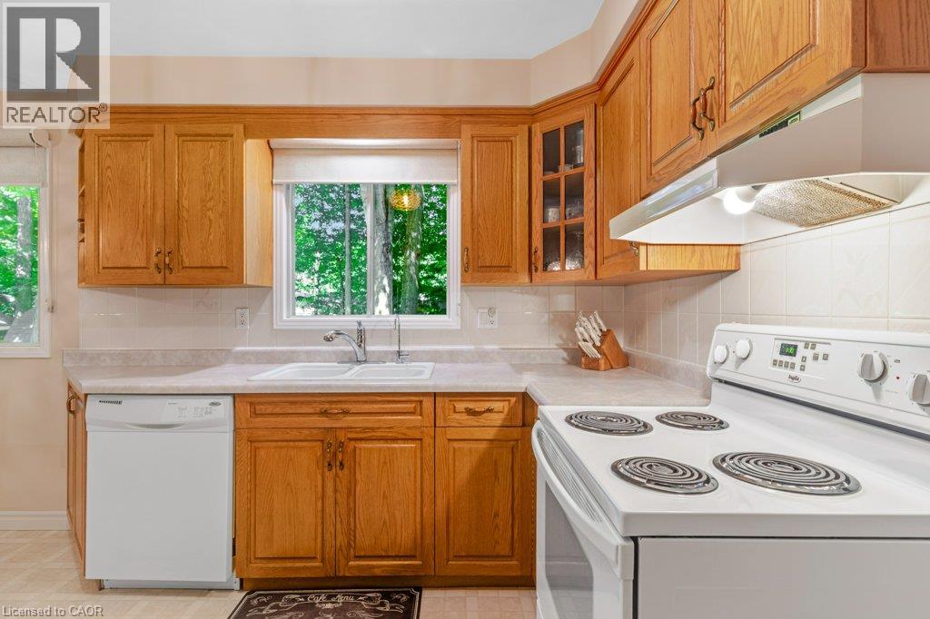 11 Grey Owl Drive Property Photo 14