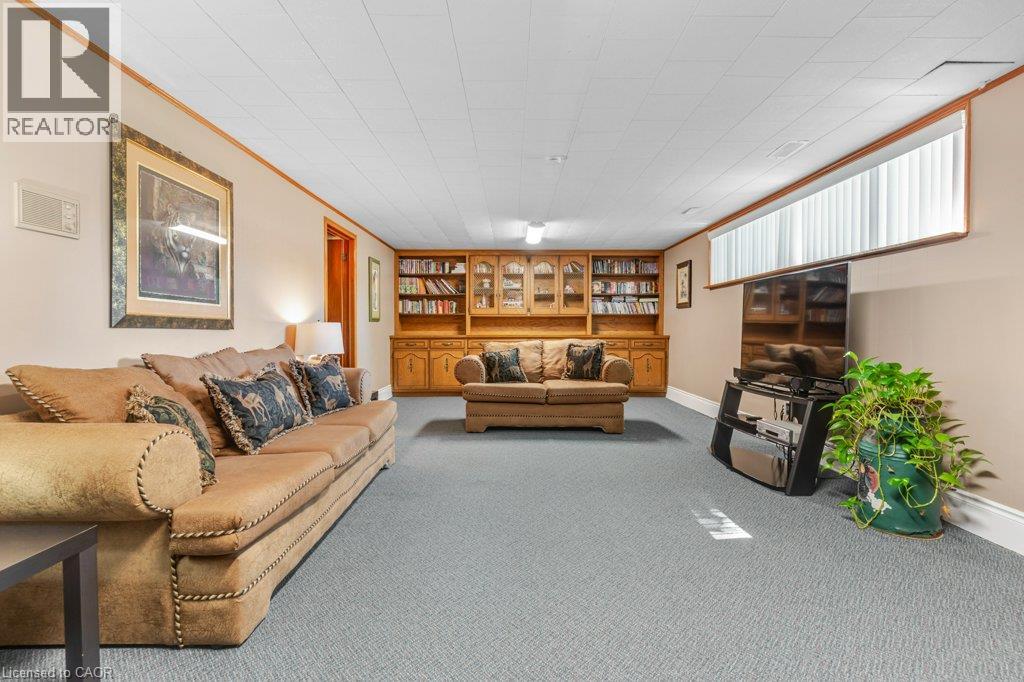 11 Grey Owl Drive Property Photo 32