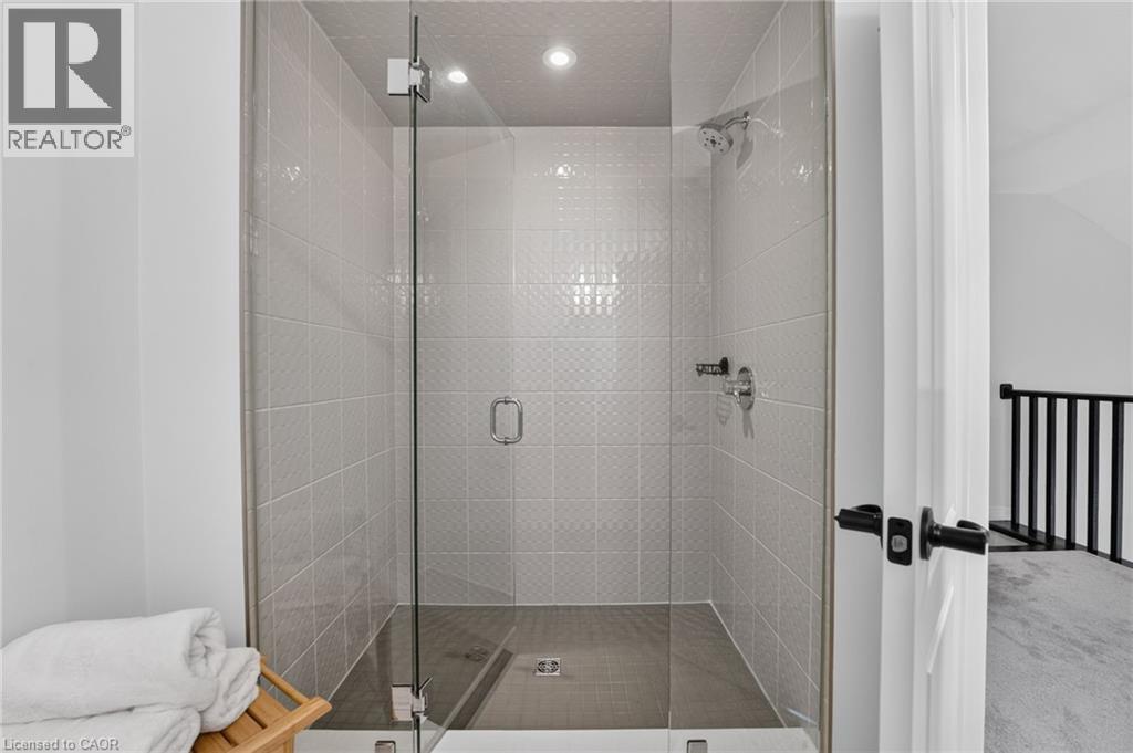 62 Forestview Court Property Photo 33