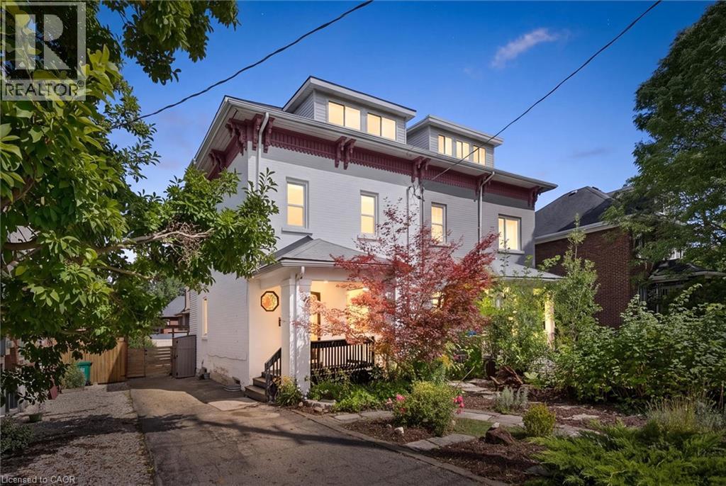 54 WILLOW Street Property Photo 1