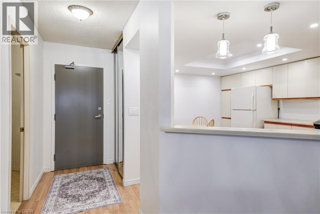 1201 North Shore Boulevard Unit# 204 Property Photo 7