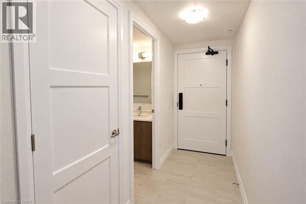 93 Arthur Street S Unit# 503 Property Photo 6